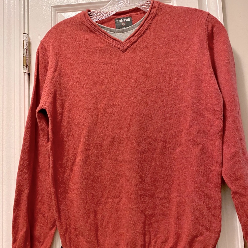 Boys slim red sweater size 12-13